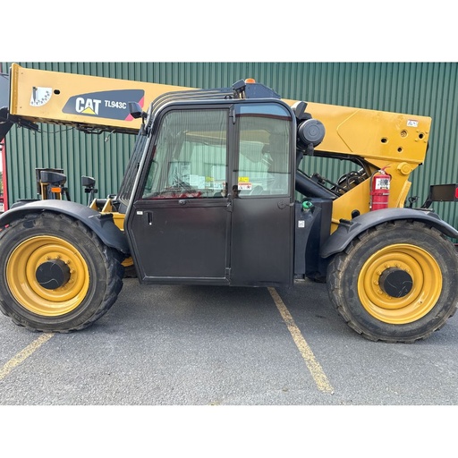 [THH01512] CAT TL943C Telescopic Forklift - 9000 lbs Capacity with Camera System